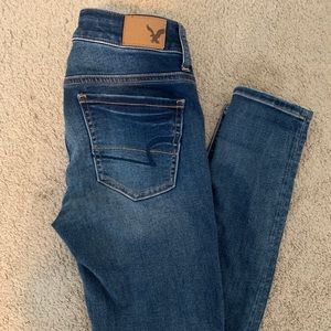 American Eagle skinny jeans